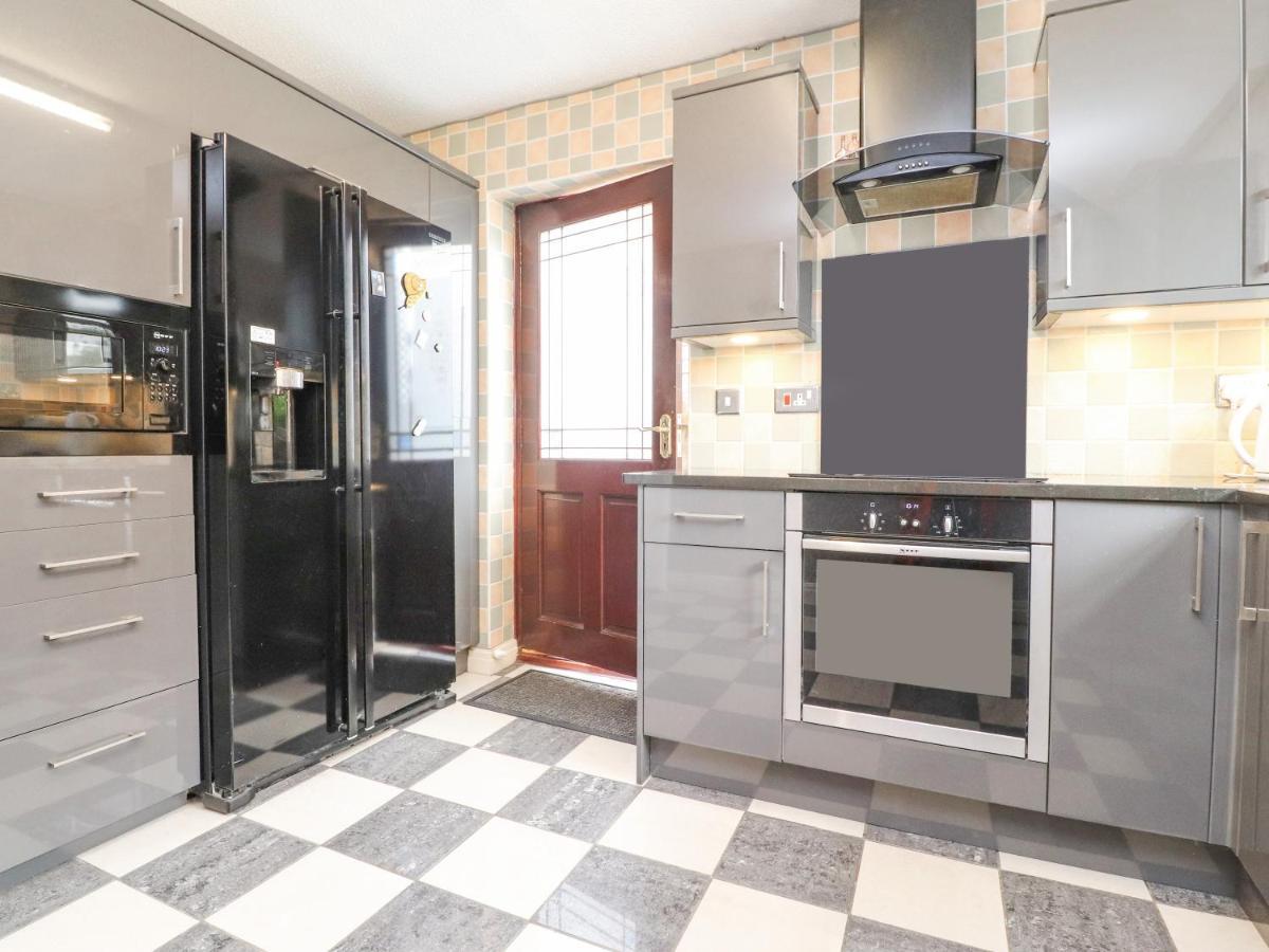 23 Wolsey Close Thornton  Eksteriør billede